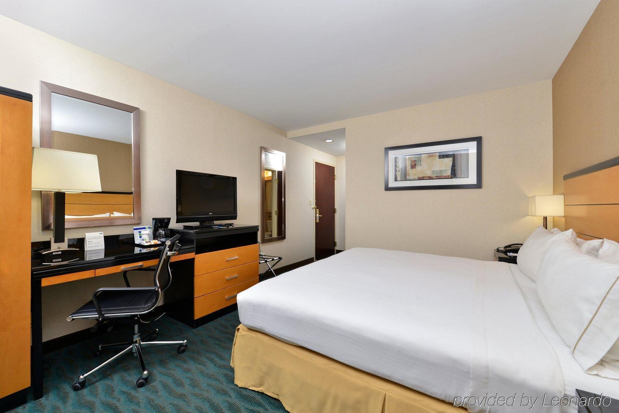 Holiday Inn Express Kennedy Airport, An Ihg Hotel New York Eksteriør bilde