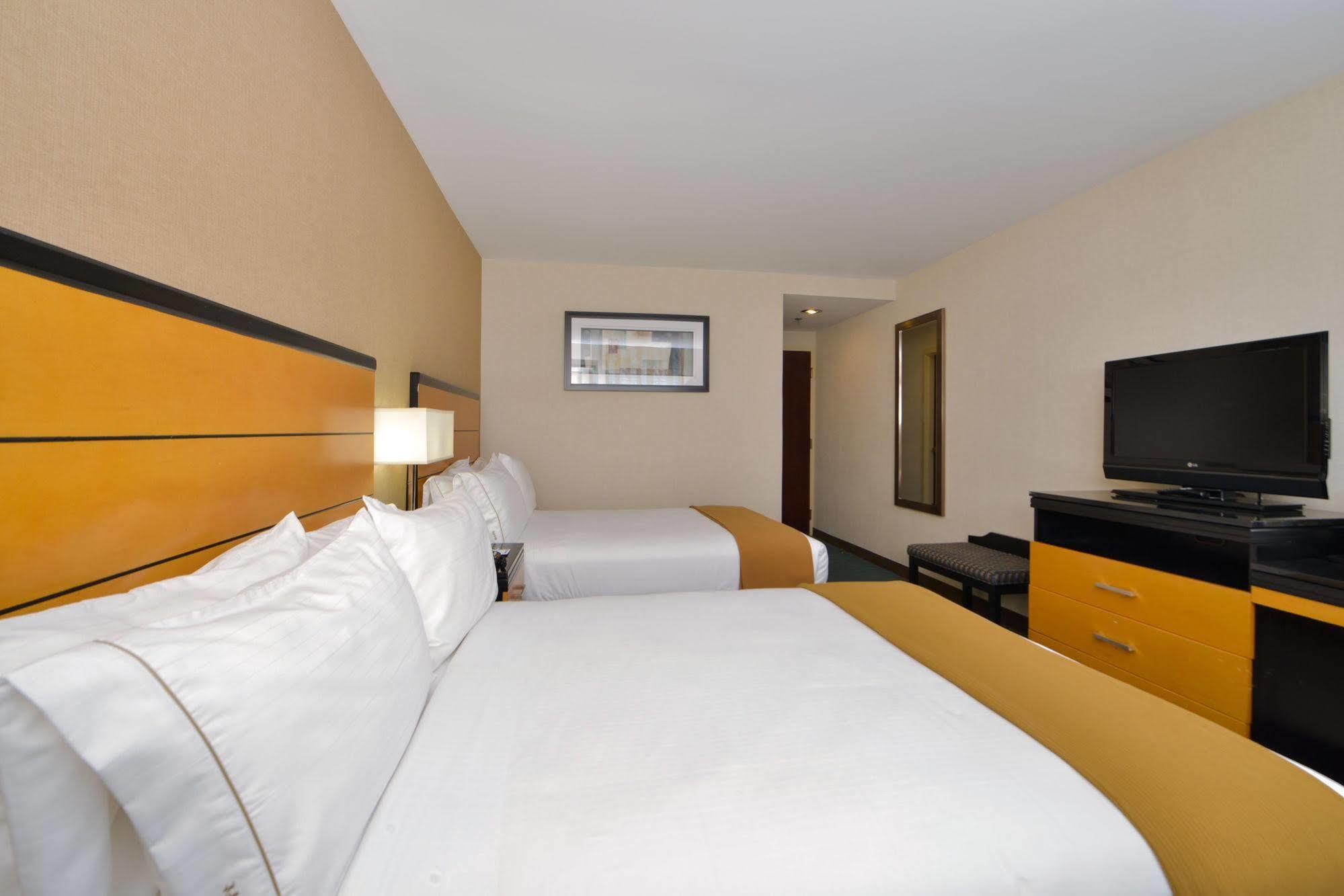 Holiday Inn Express Kennedy Airport, An Ihg Hotel New York Eksteriør bilde